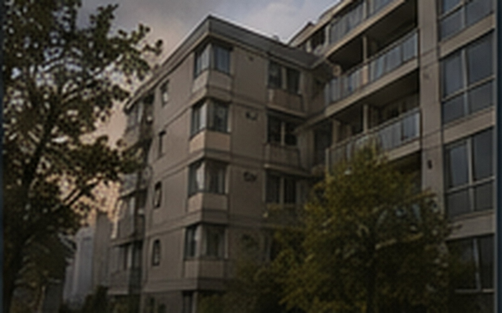栖山公寓两栋住宅外立面与社区入口